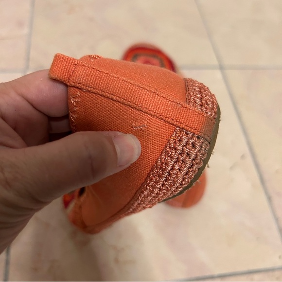 The Sak Women's Orange Crochet Flats women’s size 7.5 textile espadrille - Picture 3 of 11